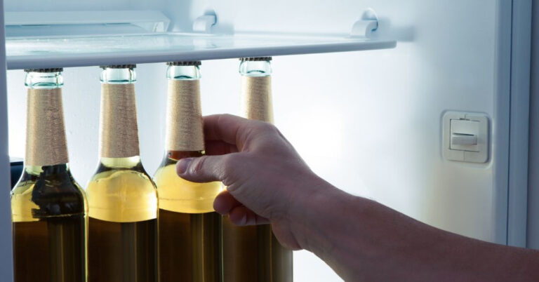 Conserto de Cervejeira em Cuiabá | Assistência Perto de Mim cervejeira nao gela